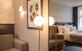 Home Hotel Hammer